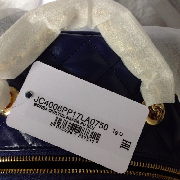 LOVE Moschino Quilted Backpack - Picture 7 of 8
